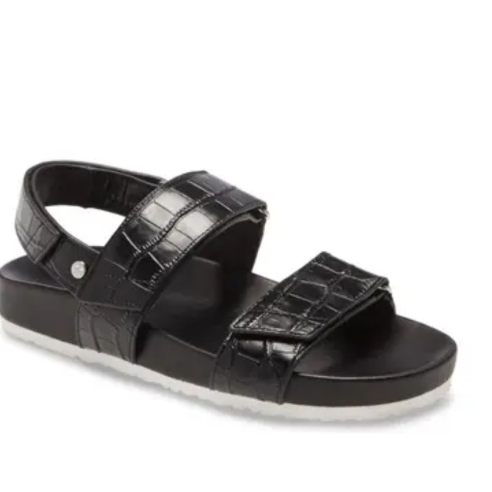 Brand new Taryn Rose Fausta croco print footbed sandals. Size 9.5